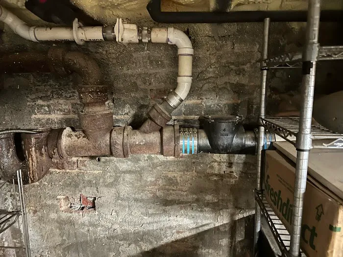 PrimeLine Plumbers Picture 1