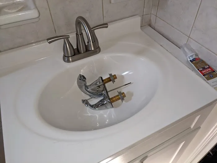 Woosh Pipe and Drain Company Picture 2