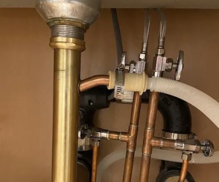 Plumbing emergency service 24 7