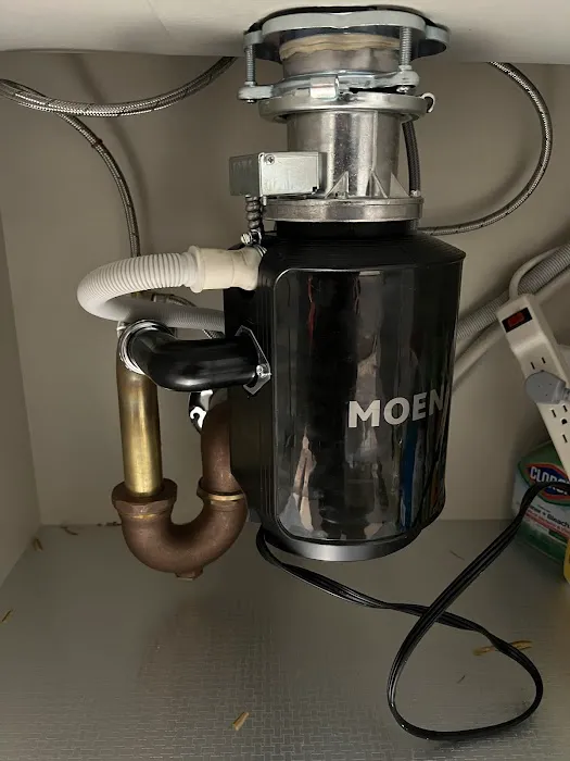 Golden Wings Plumbing Picture 4