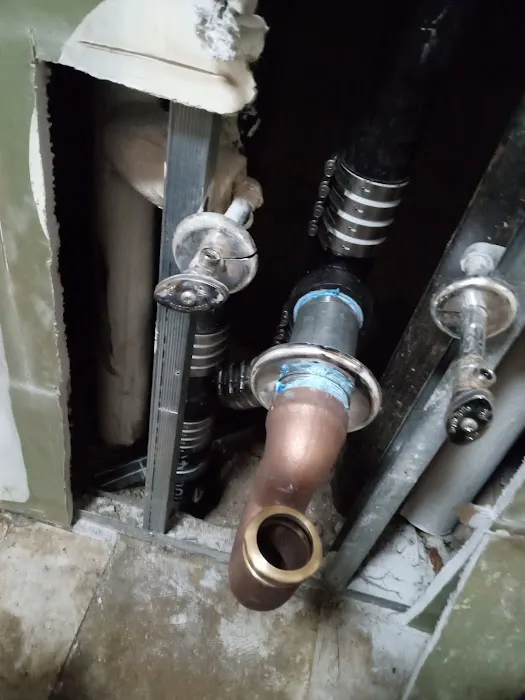 Lopez Plumbing & Heating Mechanical LLC Picture 10