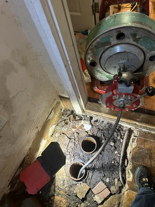 24/7 piping and Drain Services Picture 7