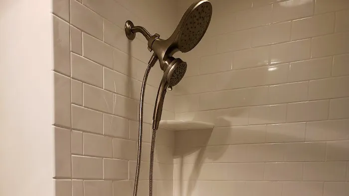 TIULUXPLUMBING LLC Picture 8