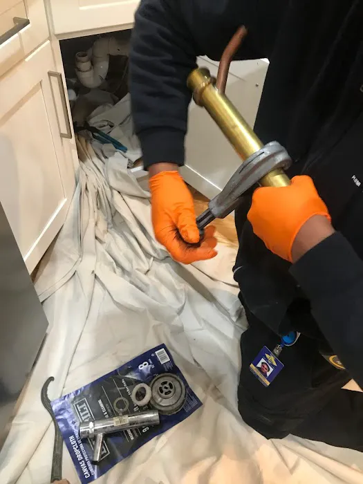 Petri Plumbing, Heating Cooling & Drain Cleaning Picture 3