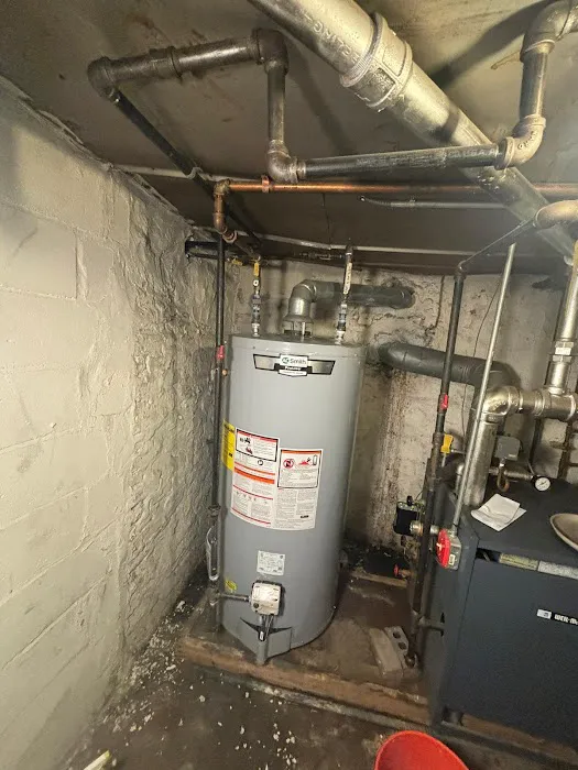 Huitt Plumbing & Heating Picture 3