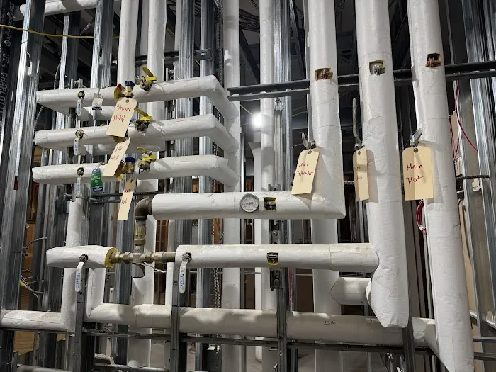 High Rise mechanical Picture 9