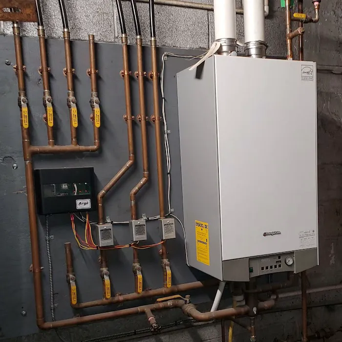 Mains and drains plumbing & heating Picture 3