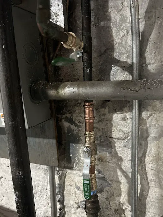 Express Sewer, Drain Cleaning & Repairs Inc . Picture 10