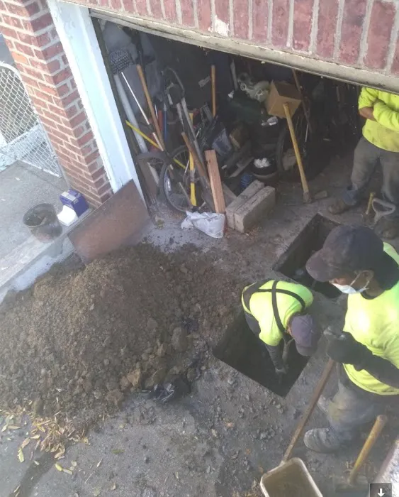 JP PLUMBING SEWER & WATERMAIN Picture 1