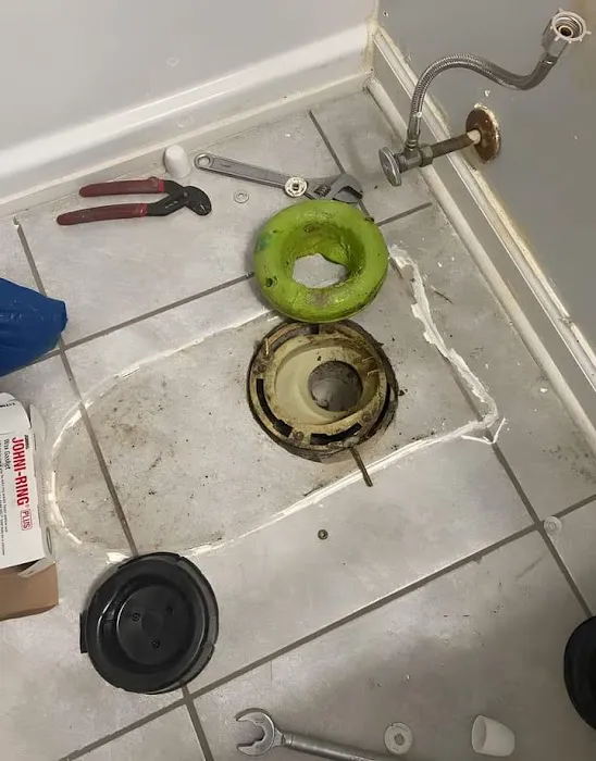 Alex Forest Hills Rapid Plumbers Picture 4