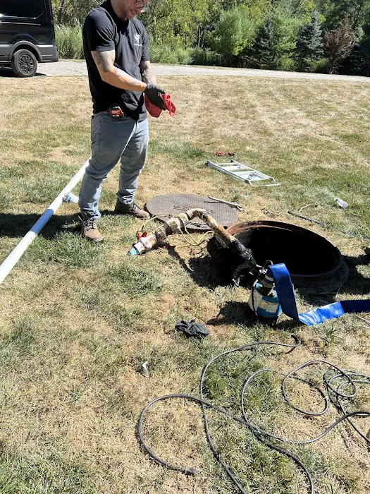 Mr. Plumber Picture 10