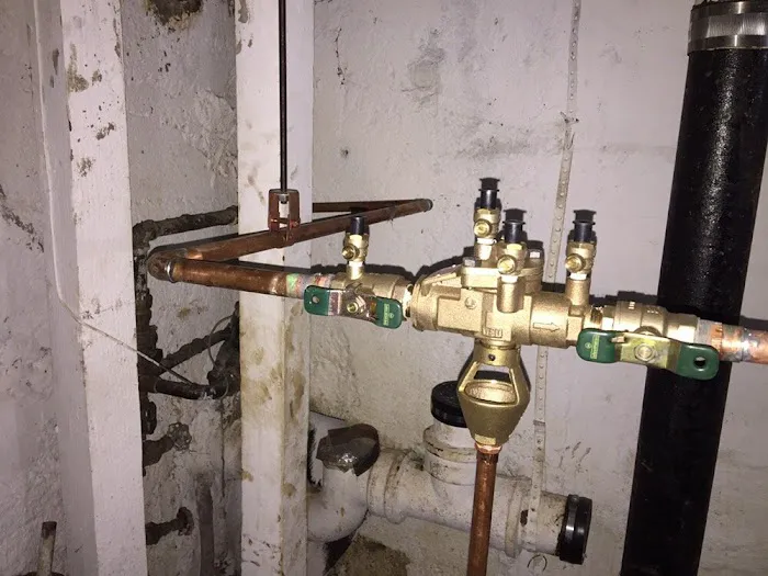 Big Apple Installations; Plumbing & Heating Picture 7