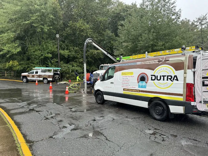 Dutra Excavating & Sewer Inc Picture 2