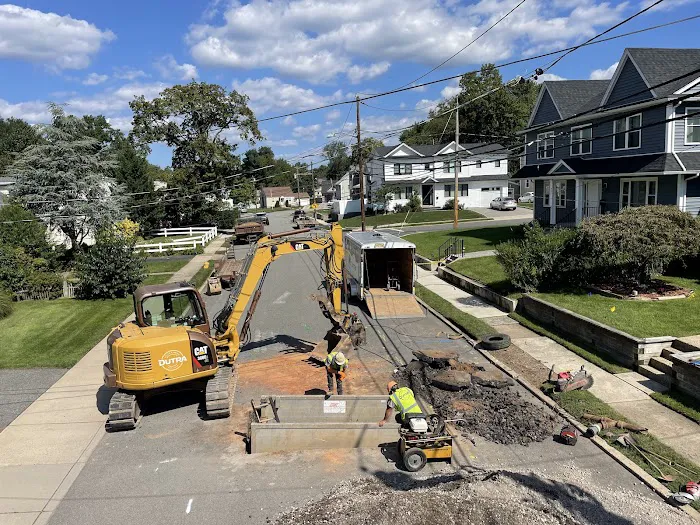 Dutra Excavating & Sewer Inc Picture 7