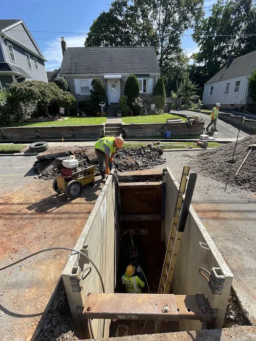 Dutra Excavating & Sewer Inc Picture 10