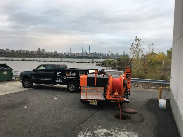 Ray Rooter Trenchless Sewer Line Replacement and Repair Picture 1