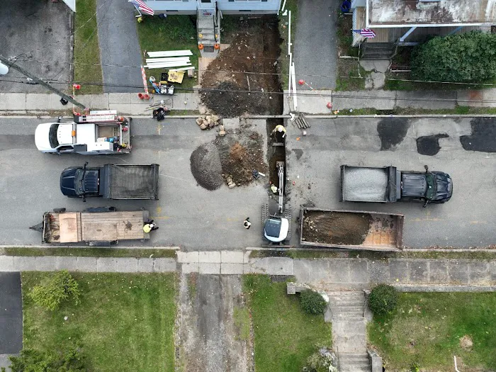 BRUTE Contracting Water Main & Sewer Contractors Picture 8