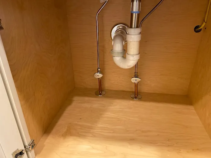 Mainstream Plumbing & Heating Picture 4