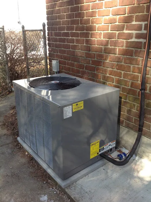 Pipe Doctor Home Services - COOLING • HEATING • PLUMBING Picture 5