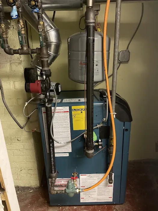 Advanced Plumbing & Heating Picture 1