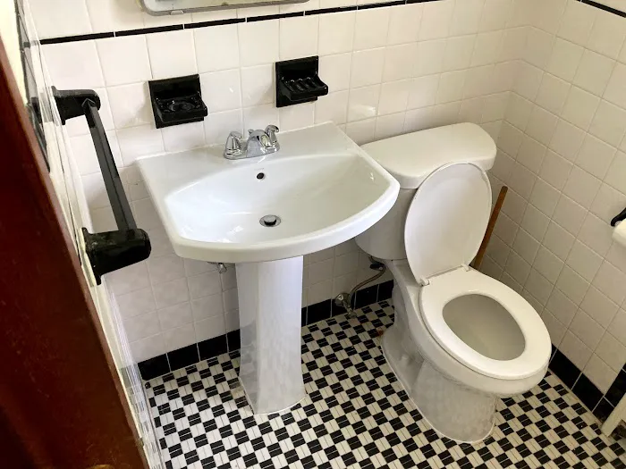Call The Plumber Picture 3