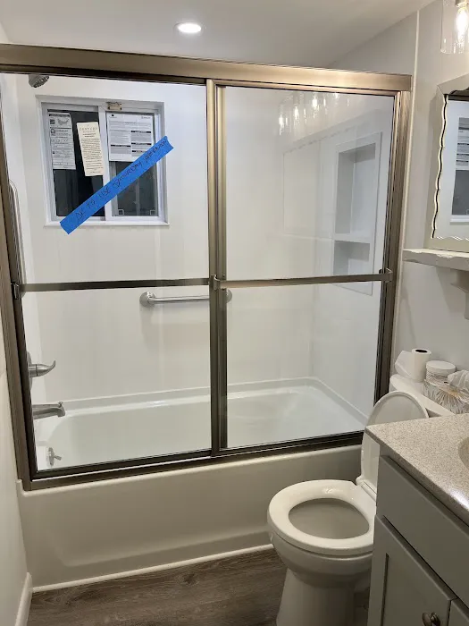 Smith Plumbing & Heating/Kitchen & Bath Picture 4