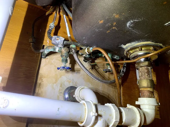 Pipe Masters Plumbing Picture 5