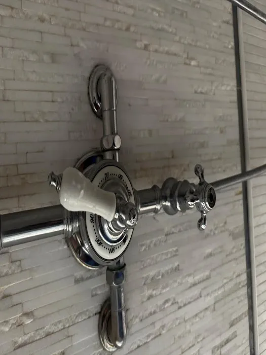 Pickwick Plumbing & Heating - Stamford Picture 8