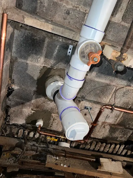 J & D Plumbing & Heating Picture 3