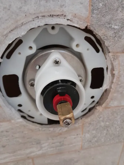 Dacosta Plumbing & Heating Picture 1