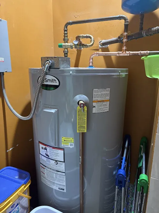 Retro Hot Water & Heating Picture 1