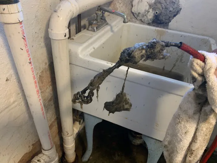 Tommy Malozi Jr Sewer, Drain, and Plumbing Picture 4