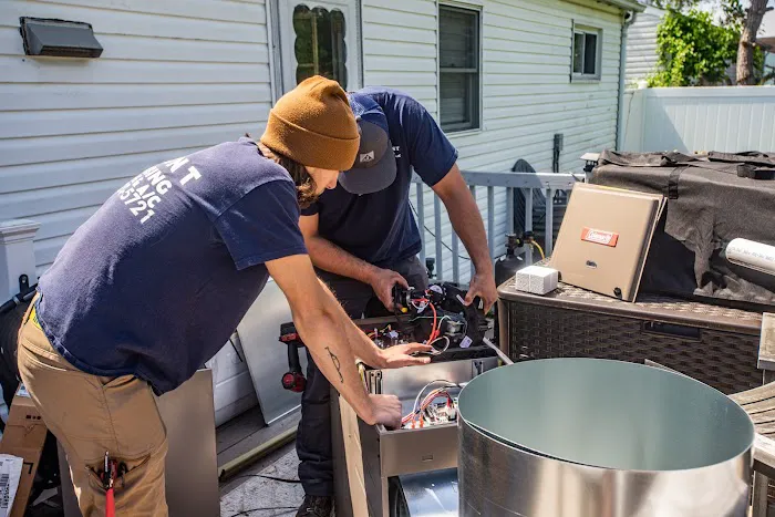 Garon T Plumbing, Heating & AC Picture 1
