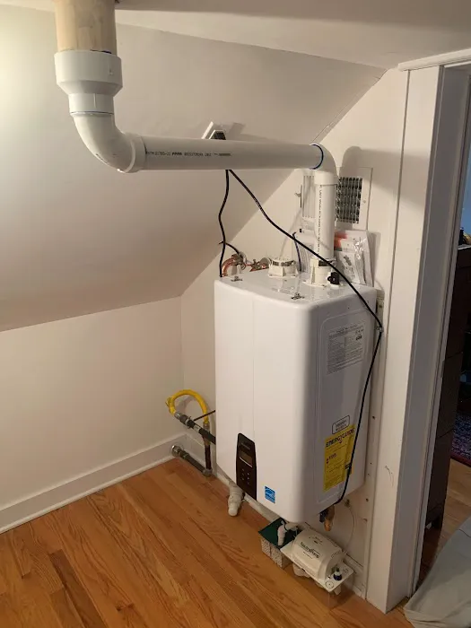 Garon T Plumbing, Heating & AC Picture 10