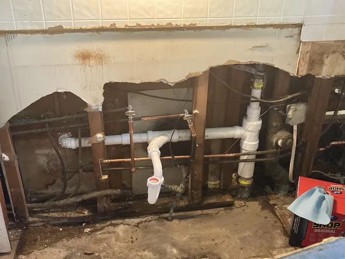Robert Goldey & Sons Plumbing Picture 5