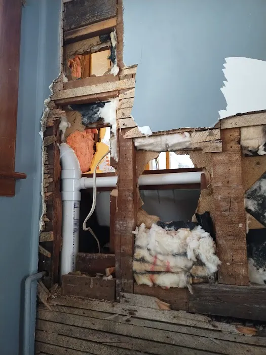 THE PLUMBING GOD Picture 5