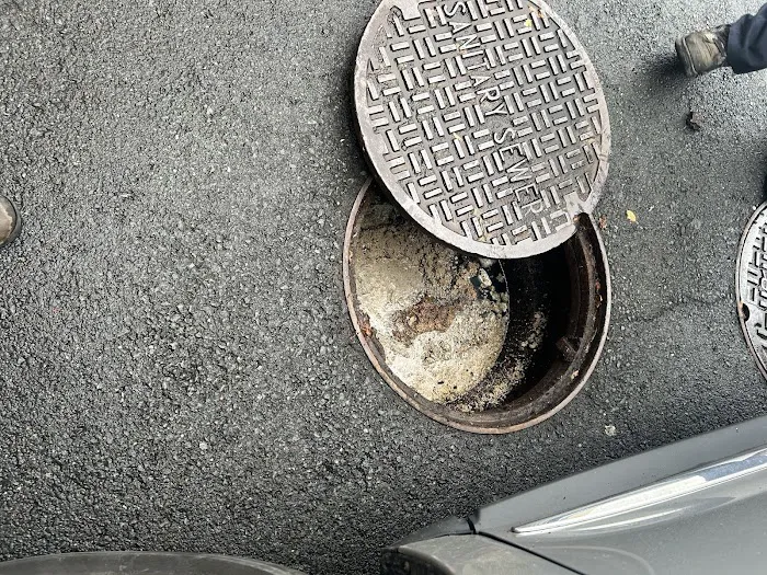 Easton Dylan Sewer Drain Picture 8