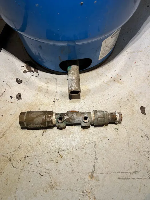 Master Plumbing Services LLC Picture 1