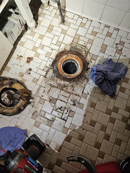 DSR Plumbing and Drain Cleaning Picture 10