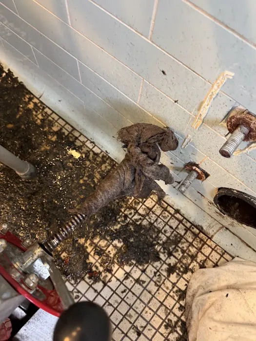 VICTORIA DRAIN CLEANING LLC Picture 2