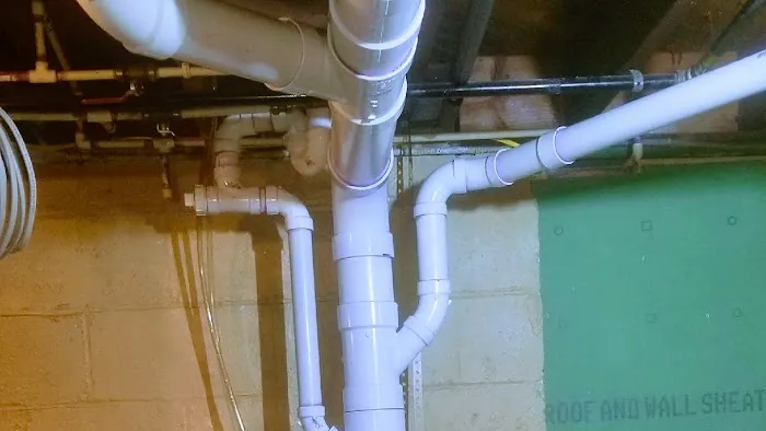Lou's Plumbing Services LLC Picture 9