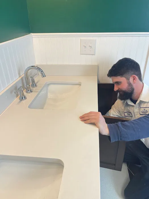 Paramount Plumbing, Heating & Air Conditioning Picture 4