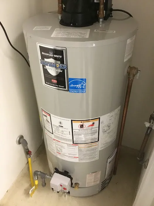 PLUMBING TECH Picture 1