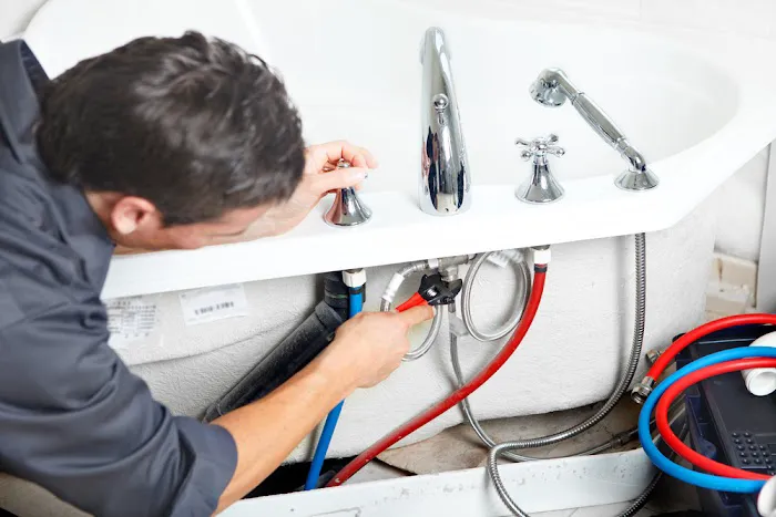Frank Warburton Plumbing & Heating Picture 1