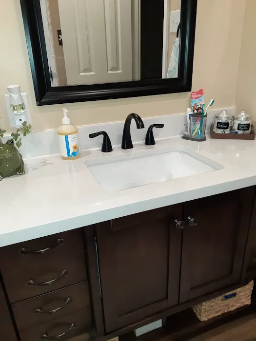 Expert Plumbing Heating & Drain Cleaning Picture 1