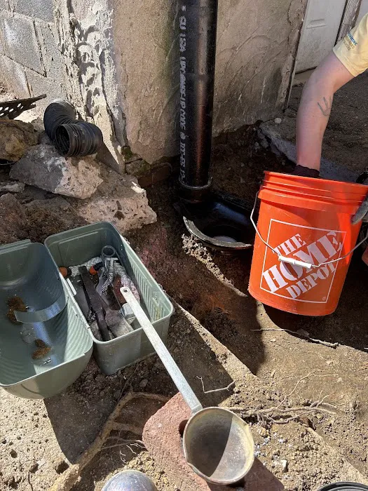 Legendess Plumbing Picture 3