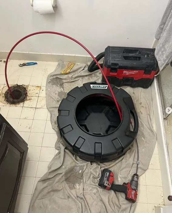 Legendess Plumbing Picture 8