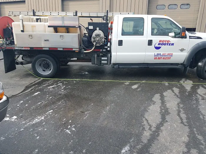 Roto-Rooter Plumbing & Water Cleanup Picture 2