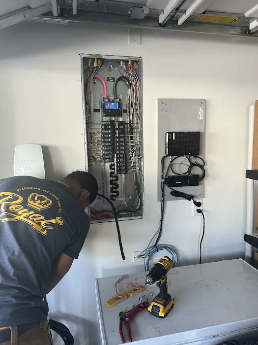 Royal Plumbing Heating Electric & Ac Picture 9