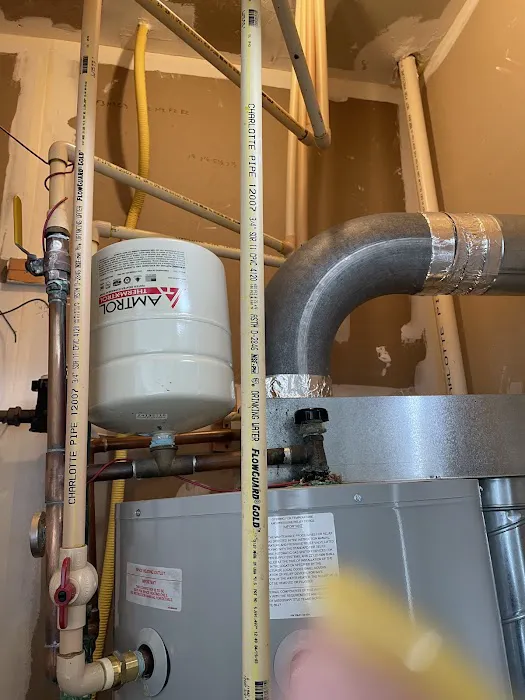 Roy's Plumbing, Heating & Drain Cleaning Picture 2